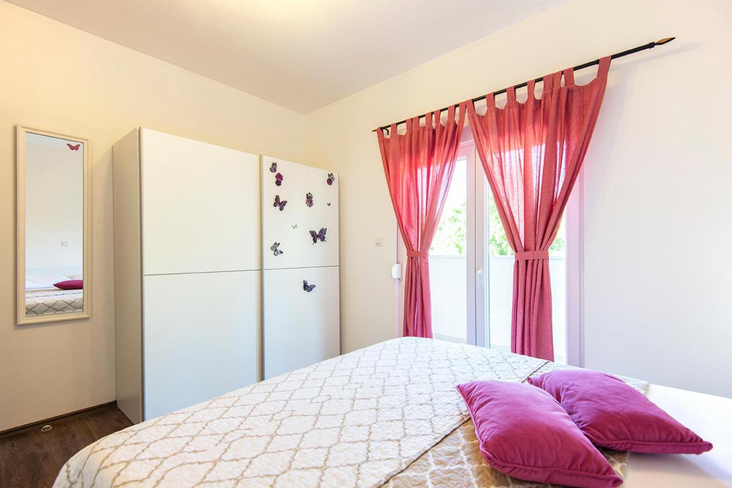 Apartments Cape Deluxe Rtina Eksteriør bilde